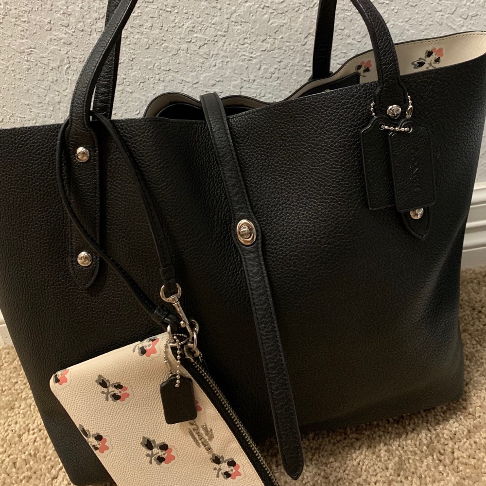 COACH Americana Tote